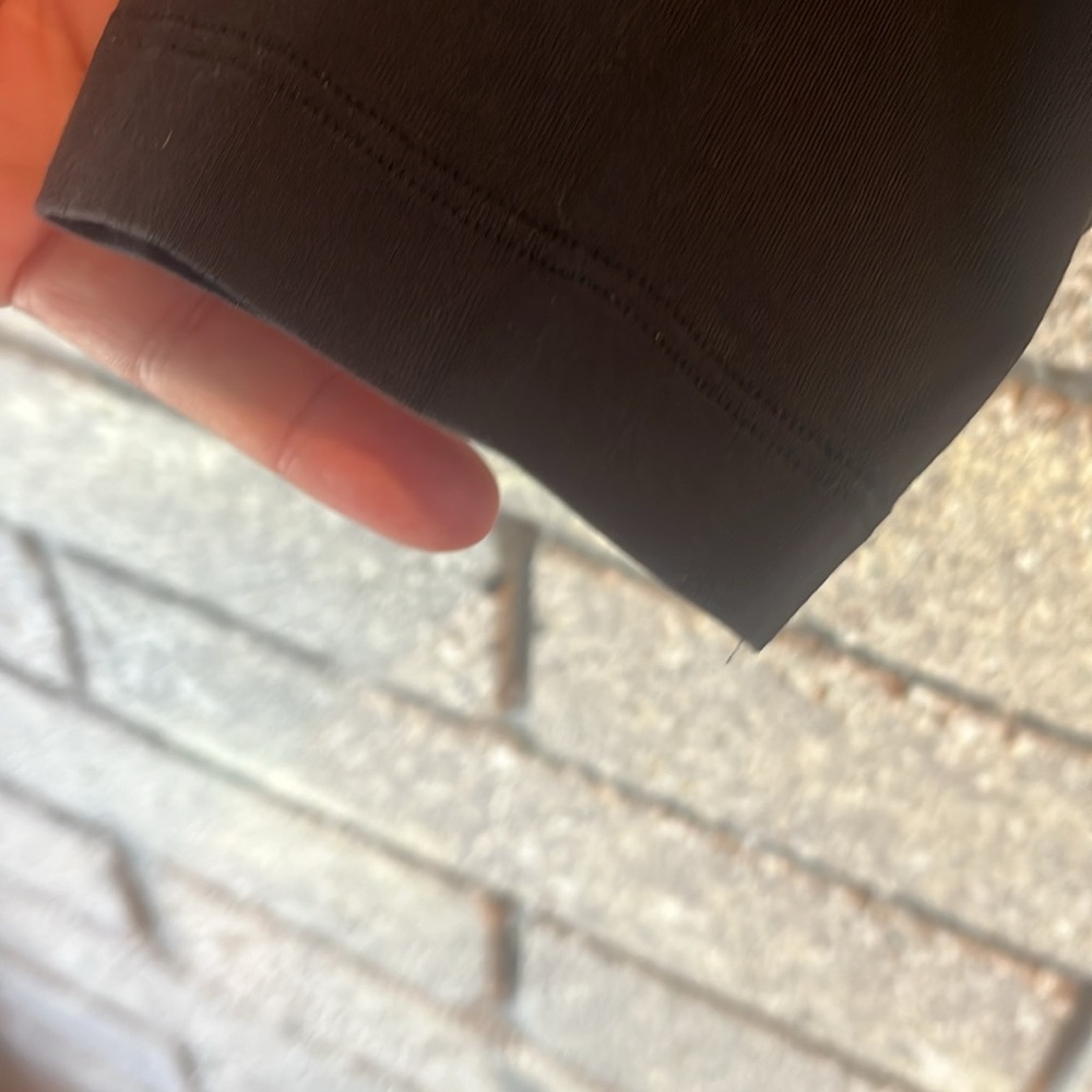 Lulu Lemon black Crewneck Sz L - Picture 3 of 7